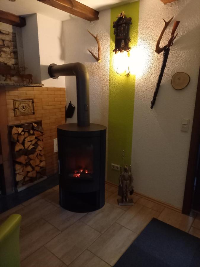 Monteur- Und Ferienwohnung Waldrauschen Fehrenbach Ngoại thất bức ảnh