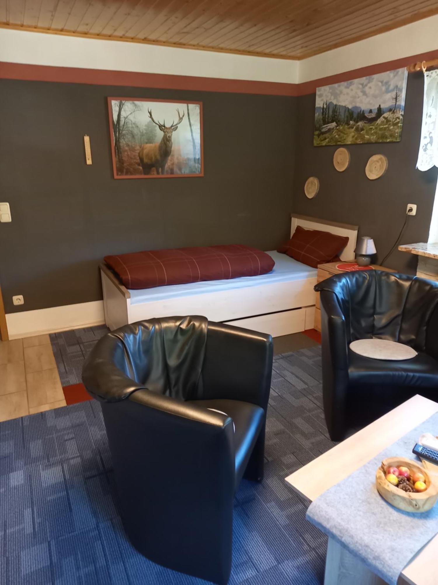 Monteur- Und Ferienwohnung Waldrauschen Fehrenbach Ngoại thất bức ảnh